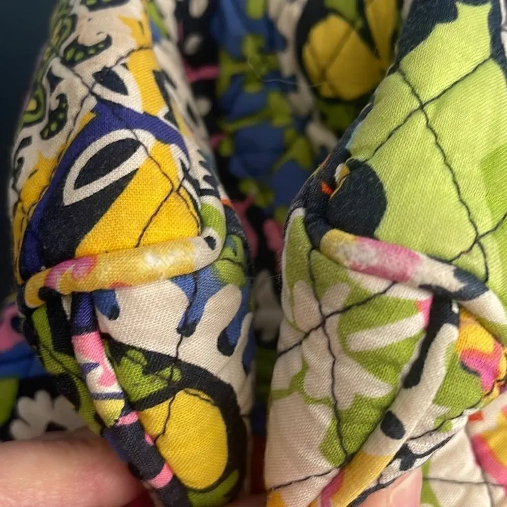 Vera Bradley brand vera